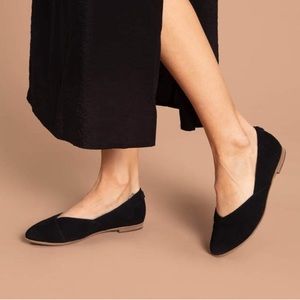 EUC Tom’s Jutti Neat Black Suede Flats Shoes 8